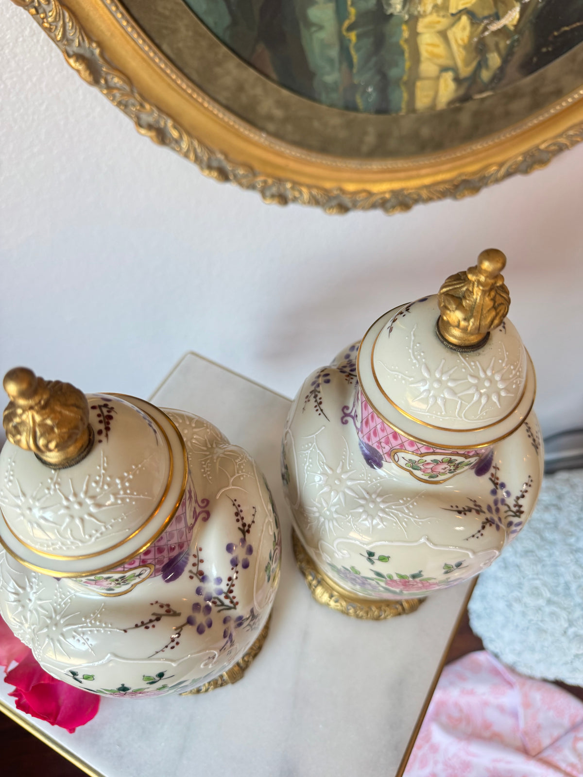 Samson Armorial Porcelain Urns - Pair