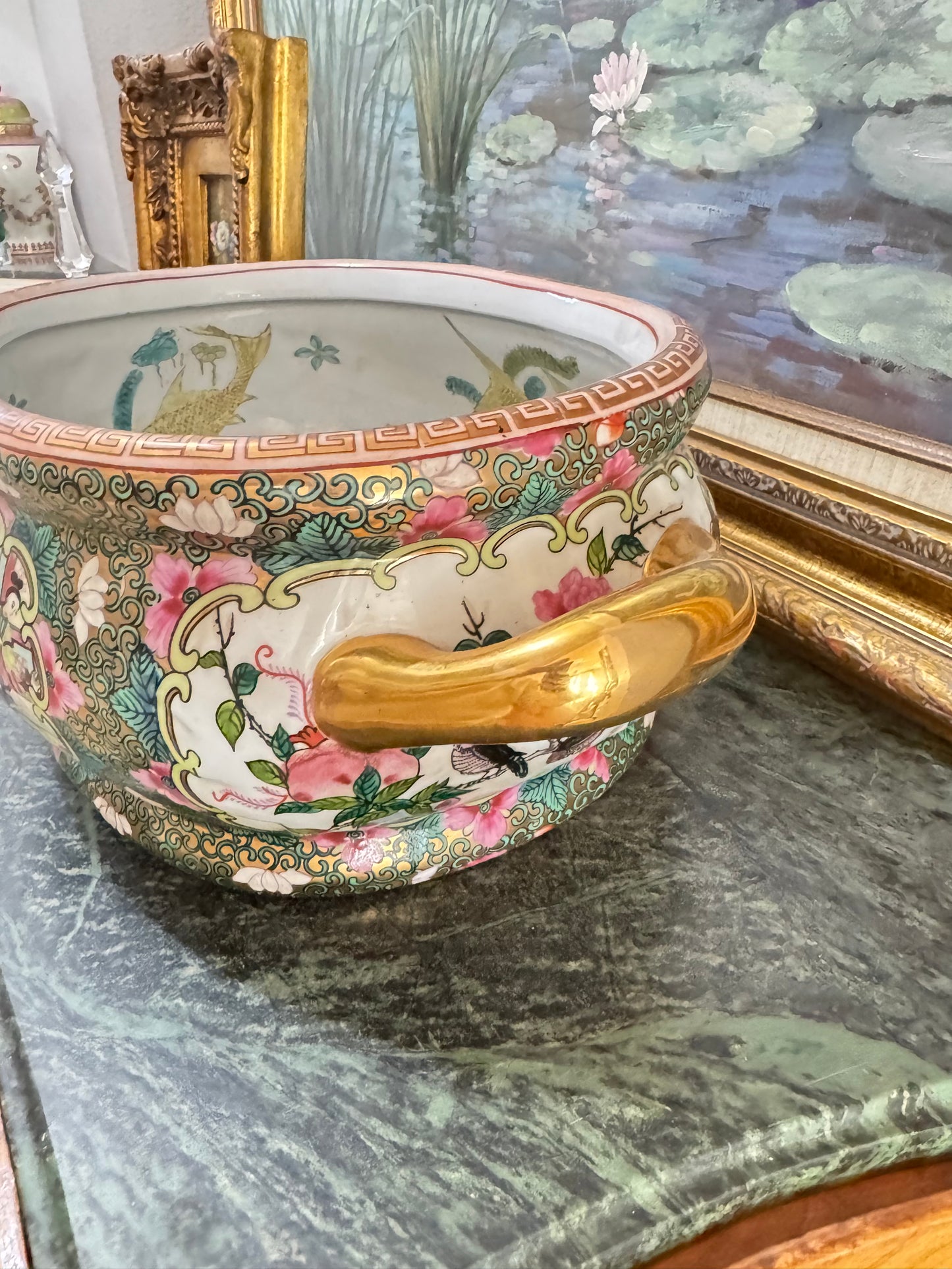 18" Vintage Rose Medallion Footbath