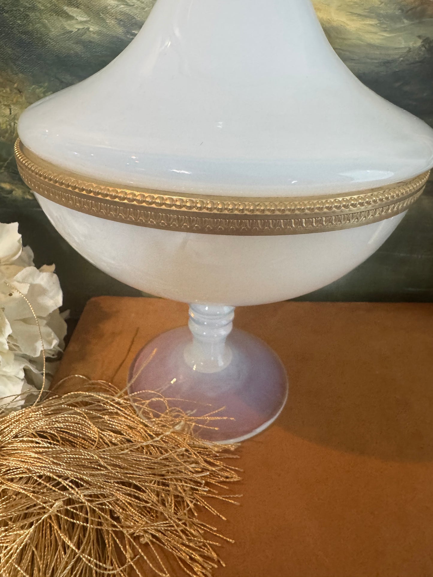 Bulle De Savon Opaline Lidded Compote