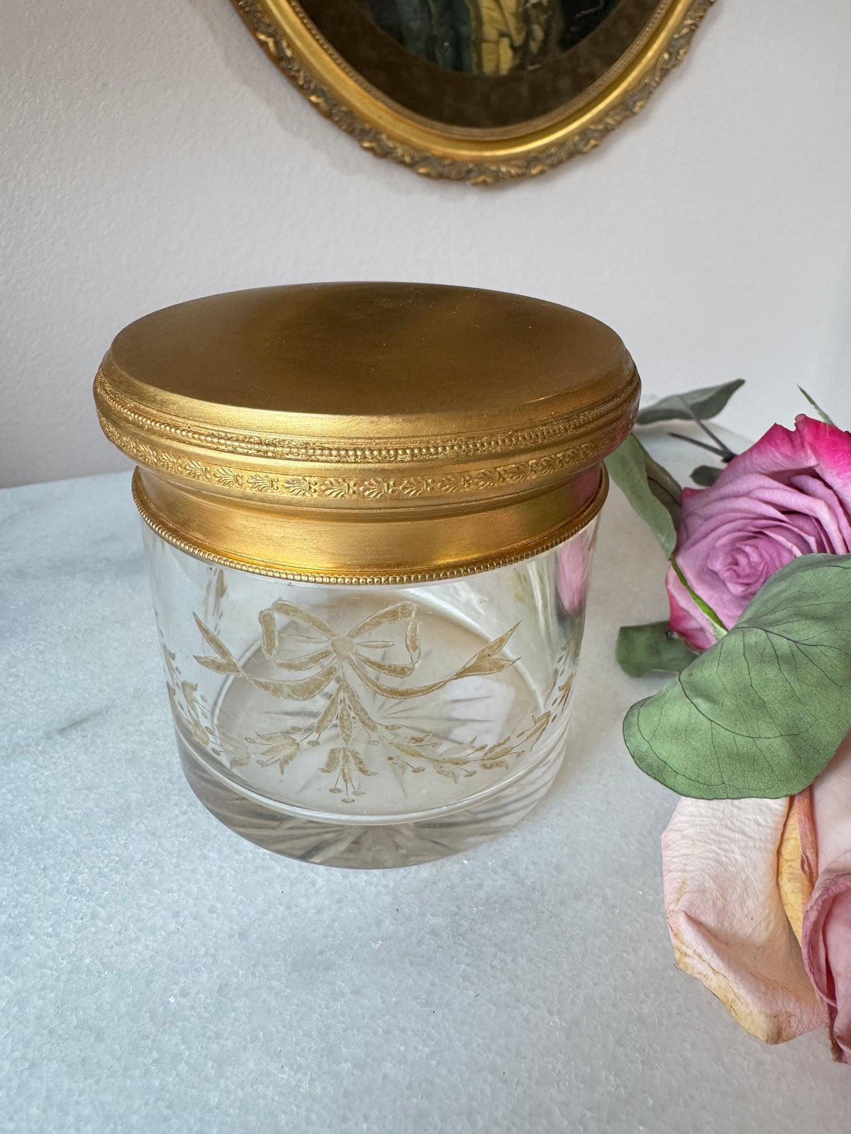 Bow Etched Crystal Vanity Jar with Gilt Lid - Large