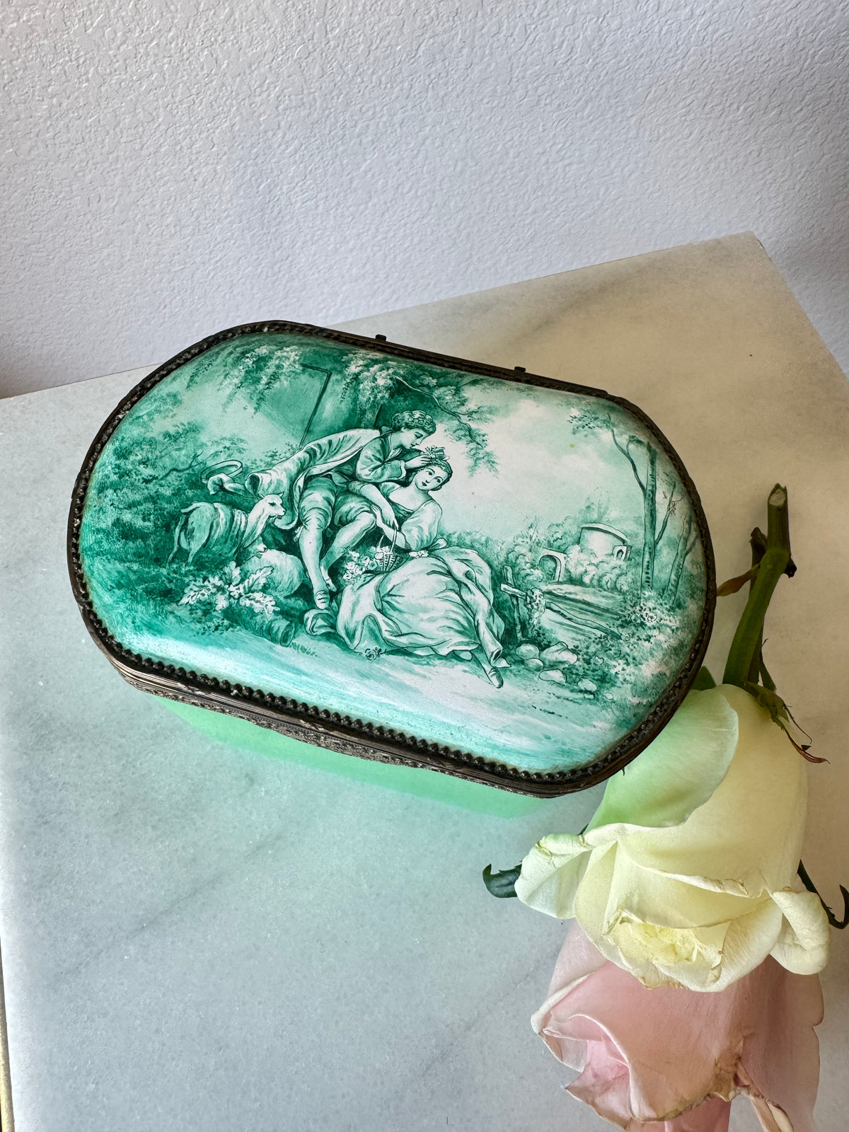 Antique Aqua Green Opaline Casket
