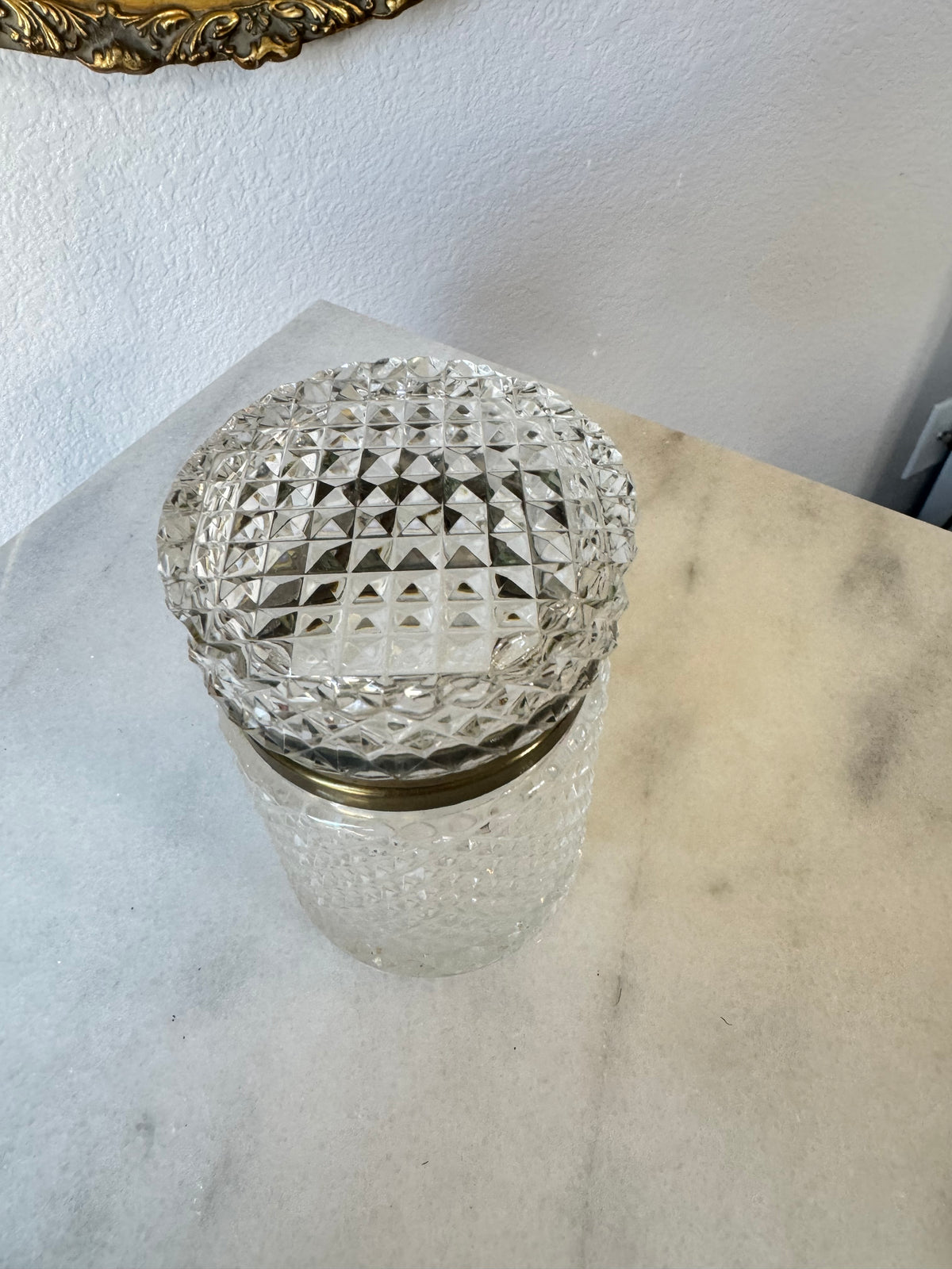 Diamond Point Crystal Casket Box