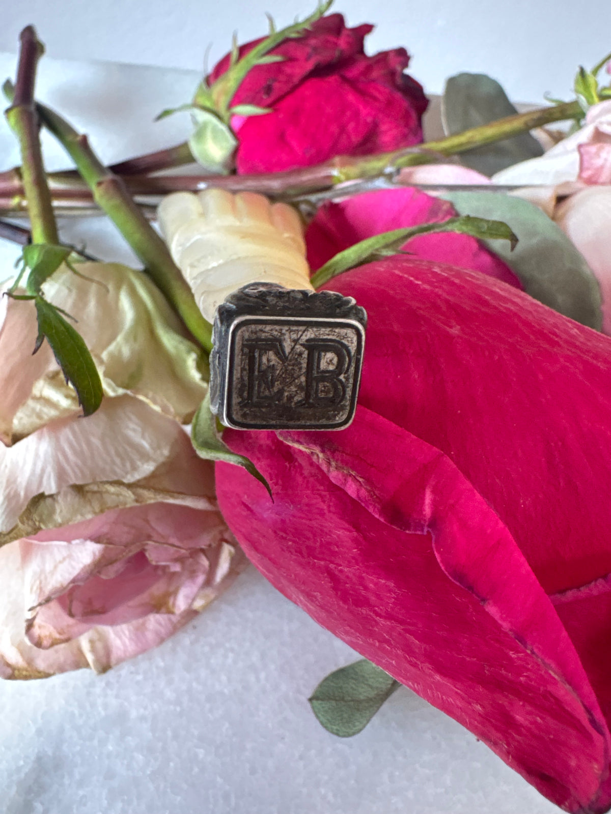 19th Century Carved Fluted Wax Seal with Repoussé Silver Mount