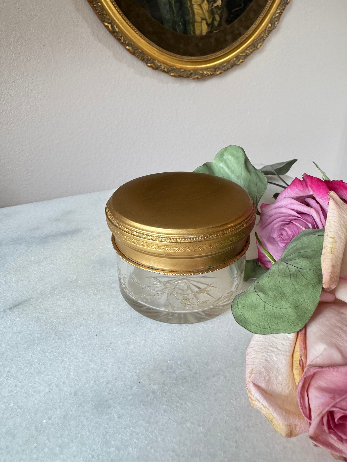 Bow Etched Crystal Vanity Jar with Gilt Lid - Small