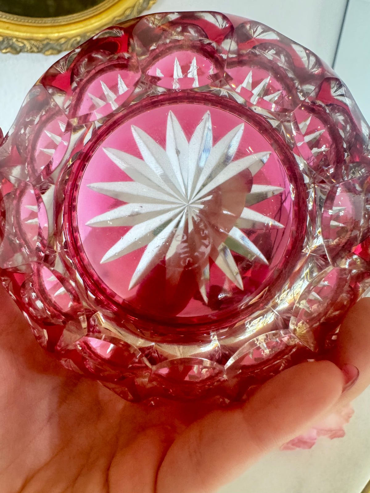 Saint-Louis Cranberry Crystal Powder Box